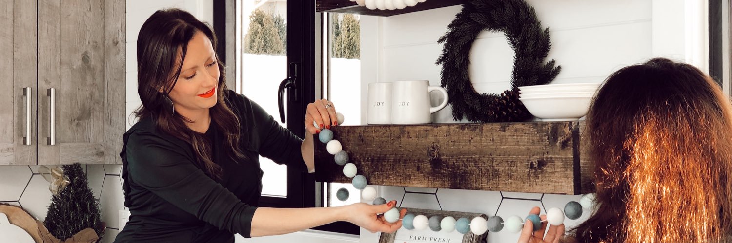 Lindsey Fromm banner