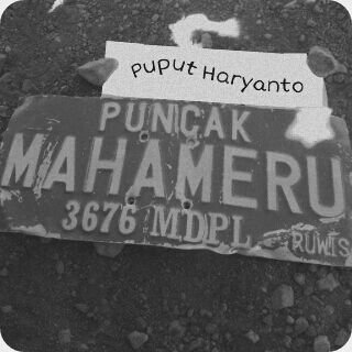 puputh_hbf's profile banner image