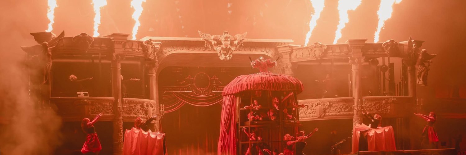 ujaozinn's profile banner image