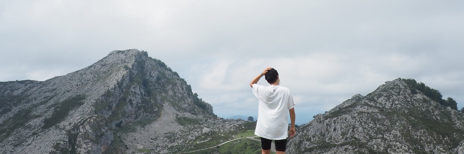 uxiallf's profile banner image