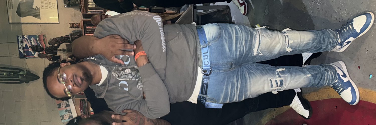 Blackbottomray's profile banner image