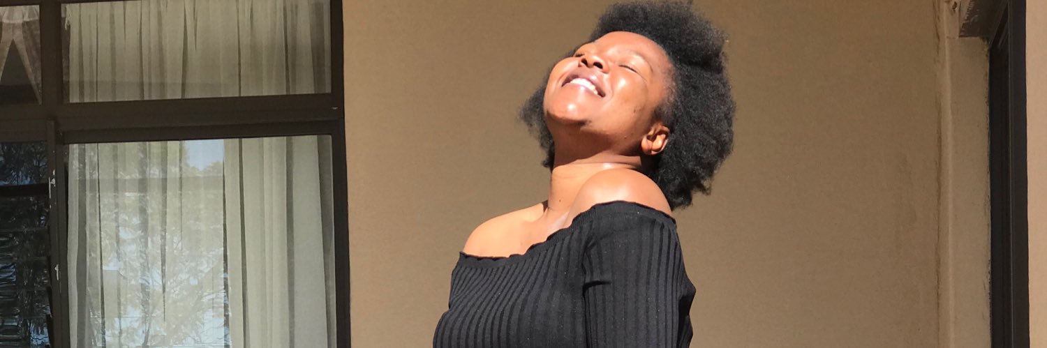 Intombi Emhlophe Ngabomo banner