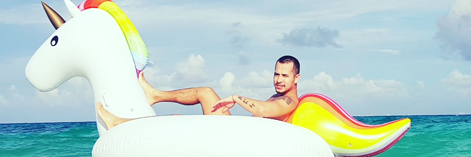 ruben8613's profile banner image