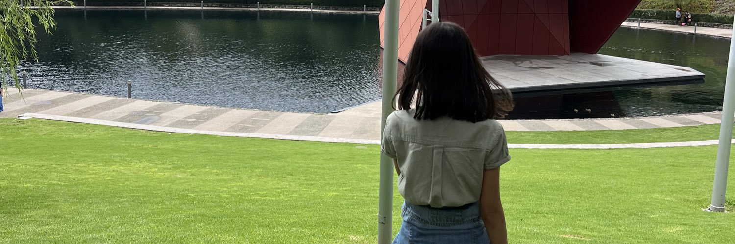 AMirandaDuke's profile banner image