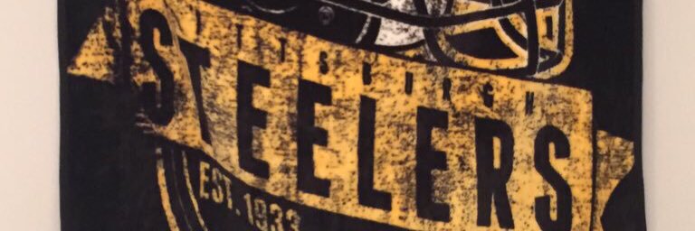 QUEEN TEE 👑 banner