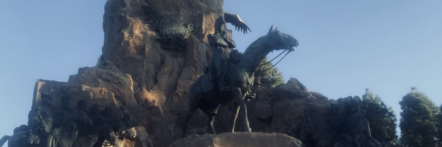 vikicorsi's profile banner image