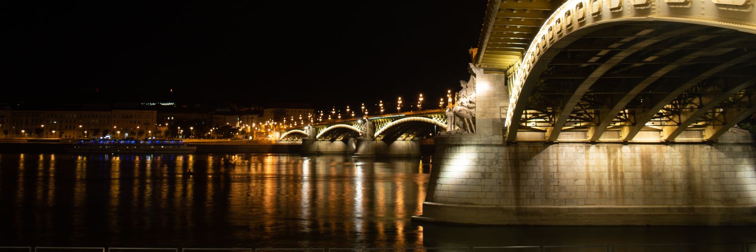 _calavetra's profile banner image