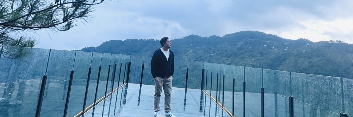 RuzzelFelix's profile banner image