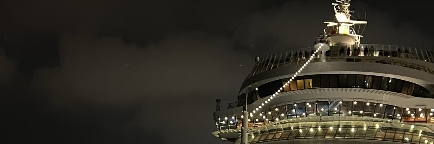 iSaarax's profile banner image