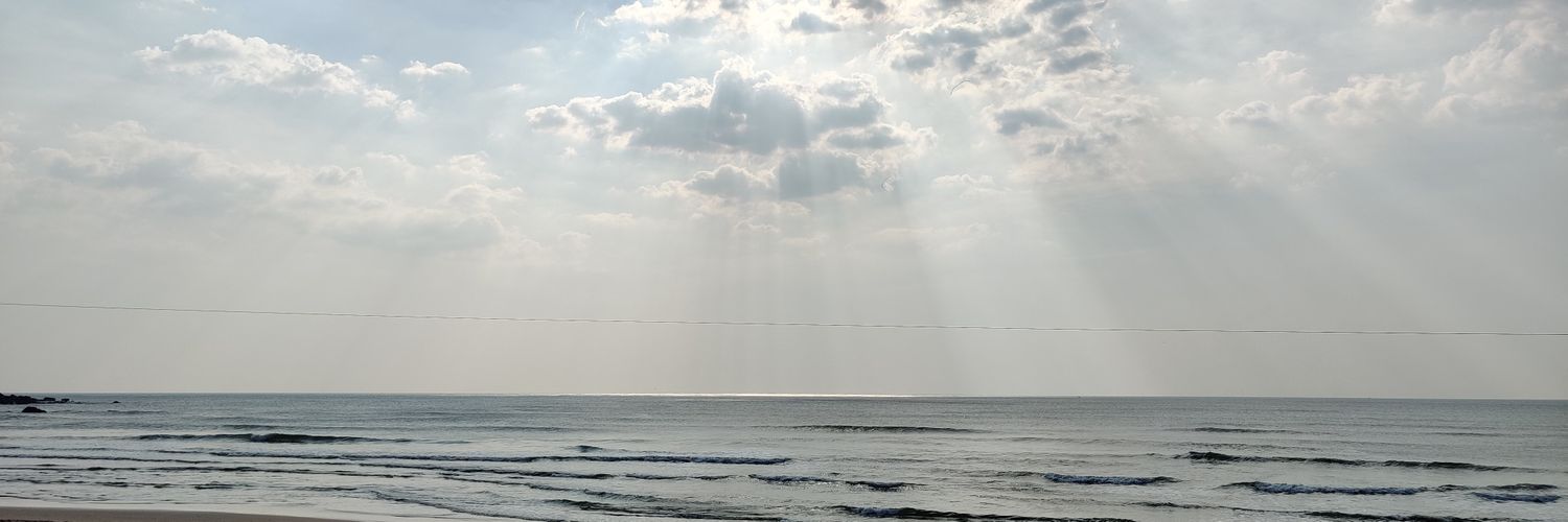 connectavi's profile banner image