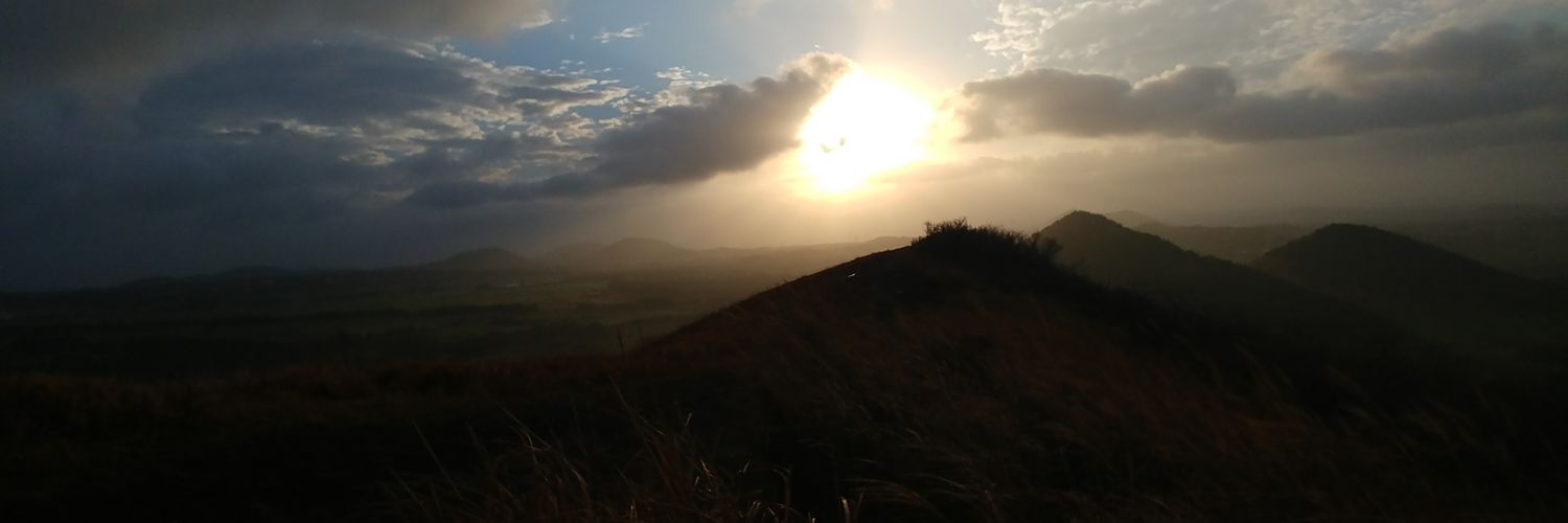 Eonsam's profile banner image