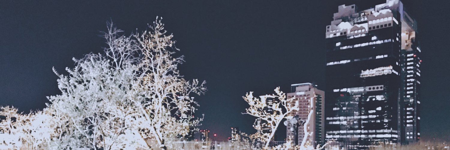 oimomiox's profile banner image