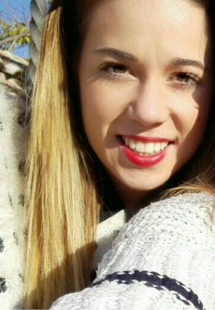Beatriz94R's profile banner image