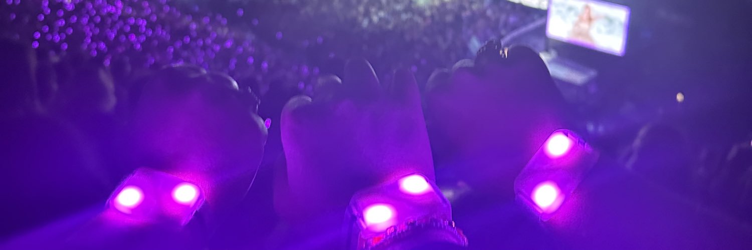 savv3322's profile banner image