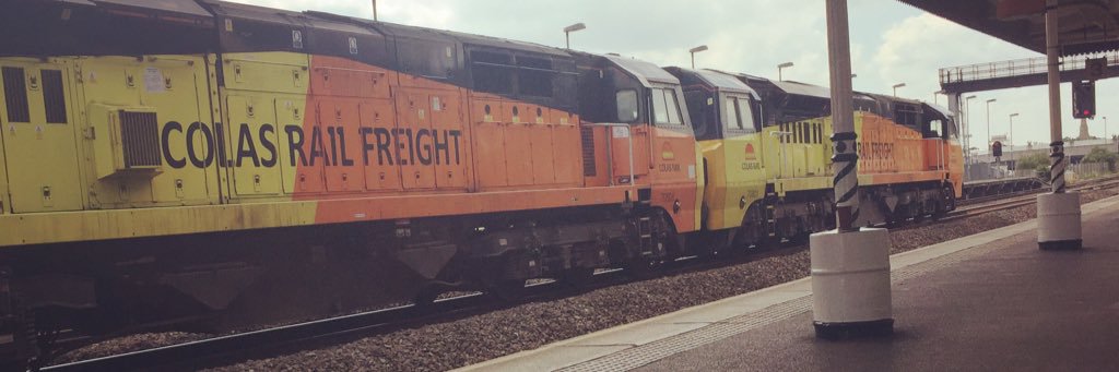 lydjthompson's profile banner image