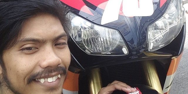 farizakem's profile banner image