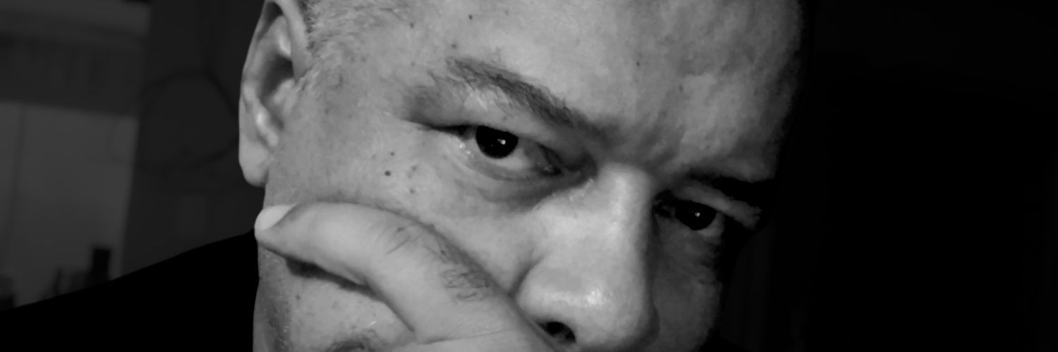 janiogilvan's profile banner image
