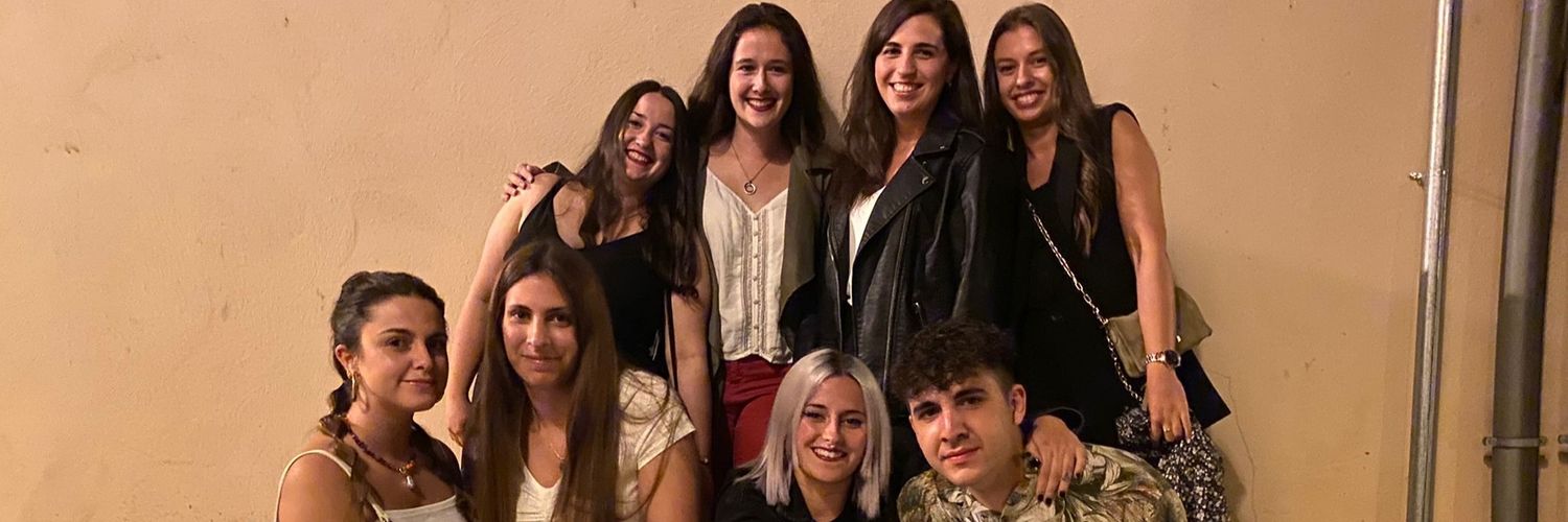 AinhoaRevilla's profile banner image