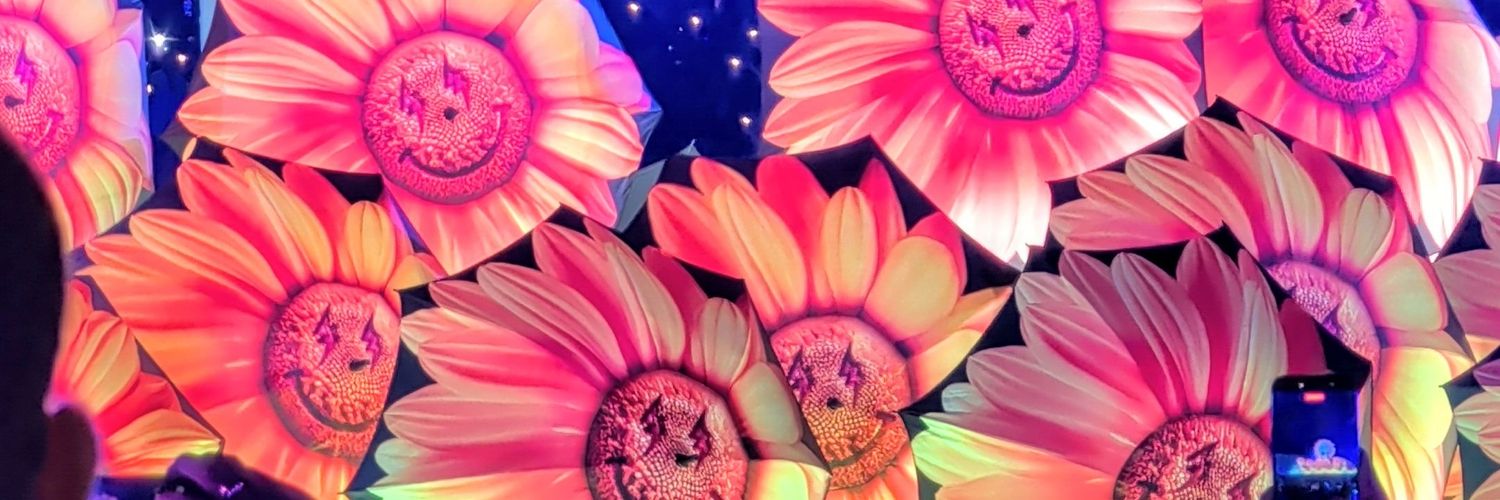 Feik banner