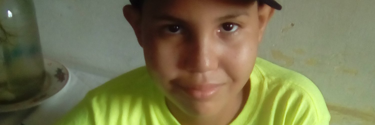 fmunelo's profile banner image