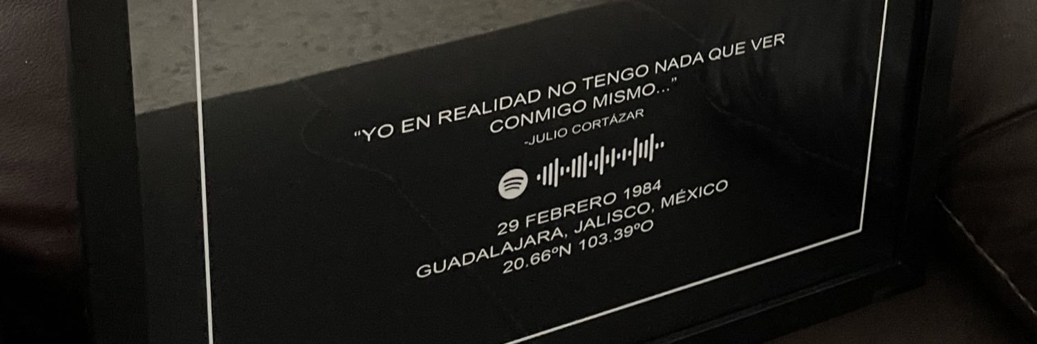 sinautor's profile banner image