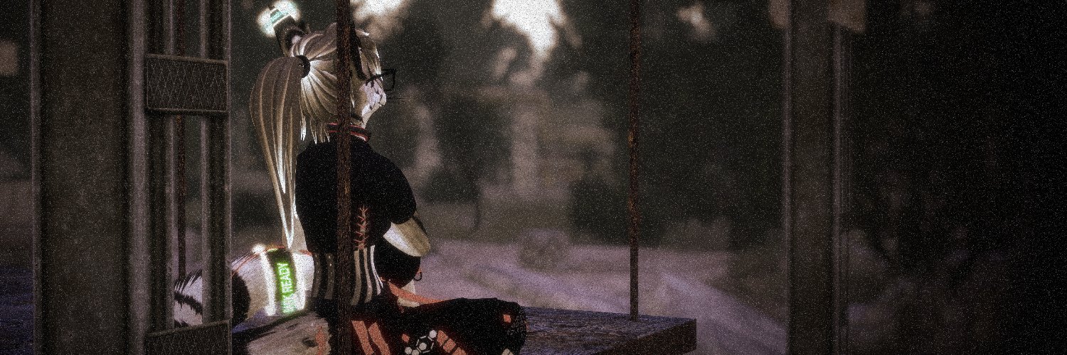 ~Trixie (Bea) 🐺 banner