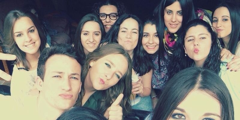andreacruzaado's profile banner image