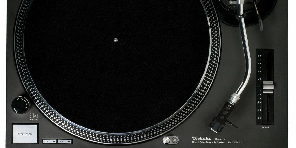 AleExpo1977's profile banner image
