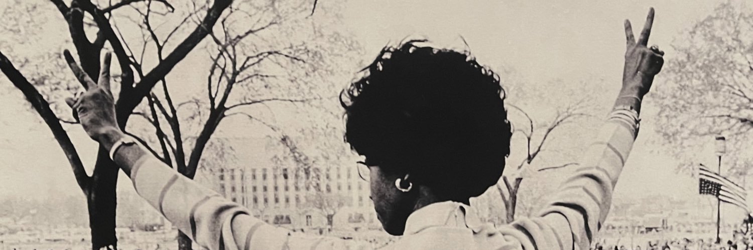 Victoria S. ✨ banner