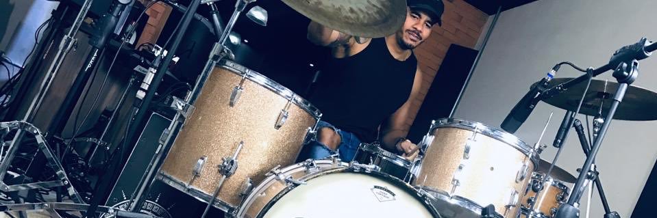 helinhodrums's profile banner image
