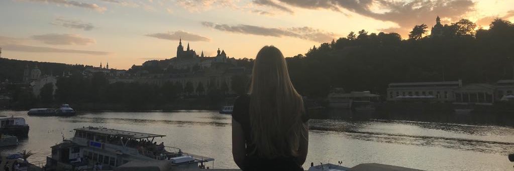 _aniakr_'s profile banner image