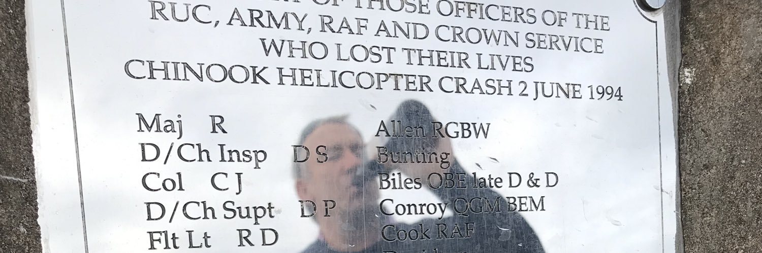 windy/Dennis 🇺🇦 I support Ukraine banner