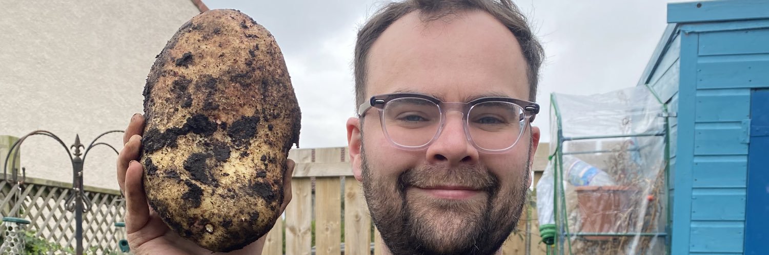 Charlie Bell 🔔💙 banner