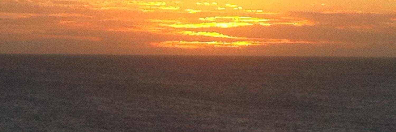 heliocastello's profile banner image