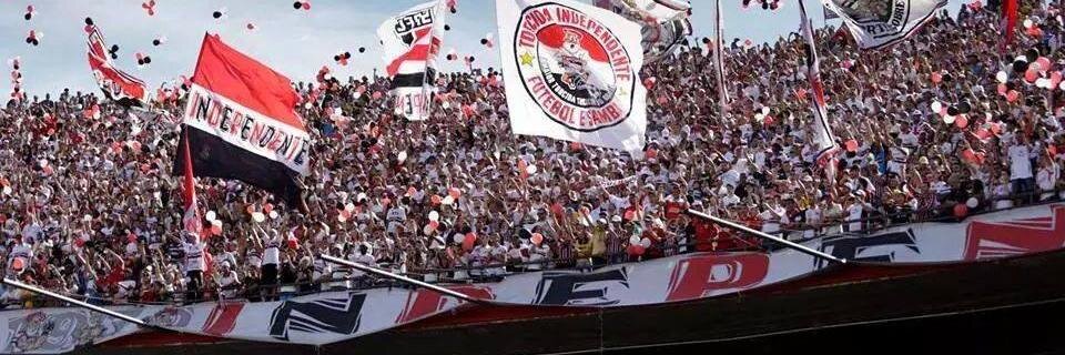 TORCIDA INDEPENDENTE banner