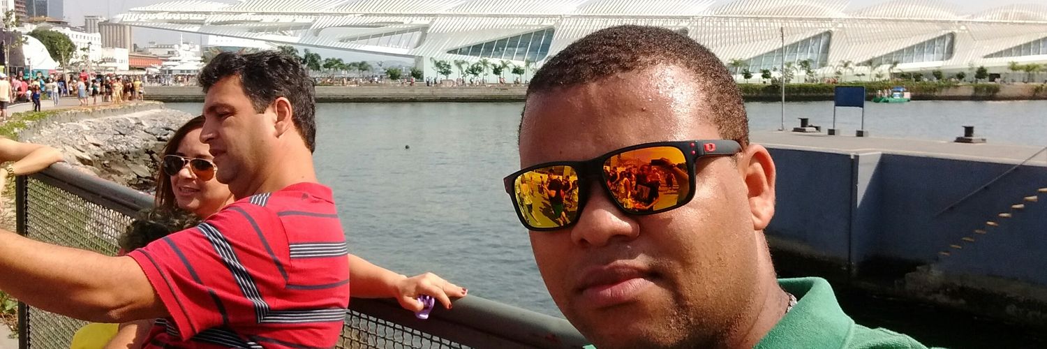 VinicioJS's profile banner image