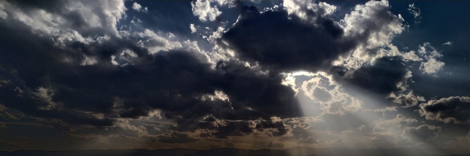 imalien's profile banner image