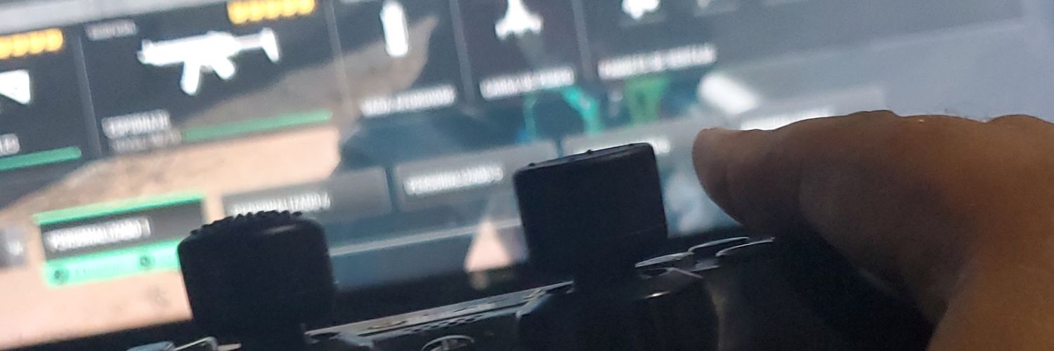 YolviH's profile banner image