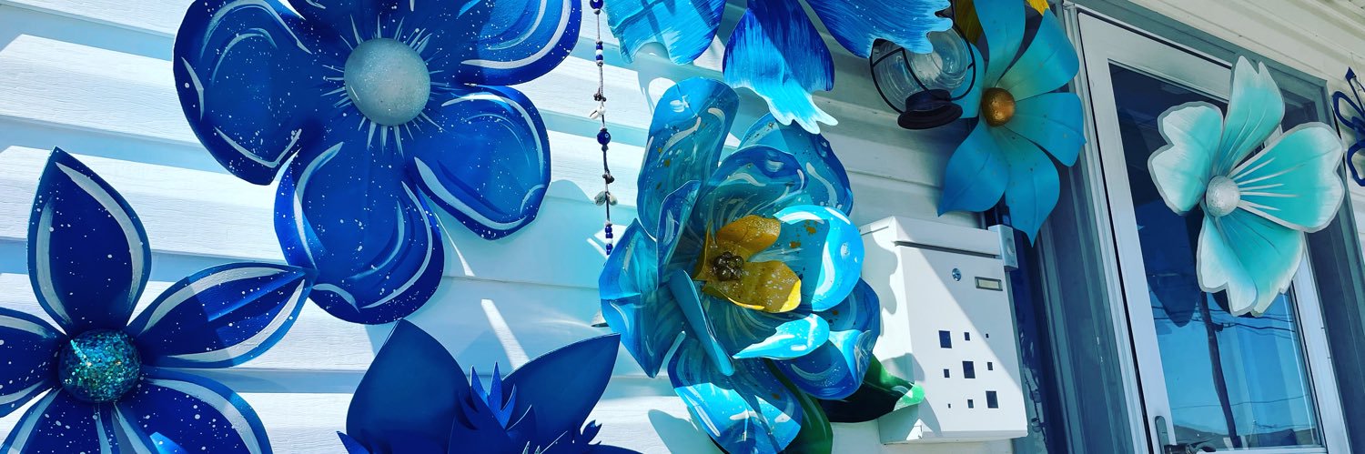 crazyrefromla's profile banner image