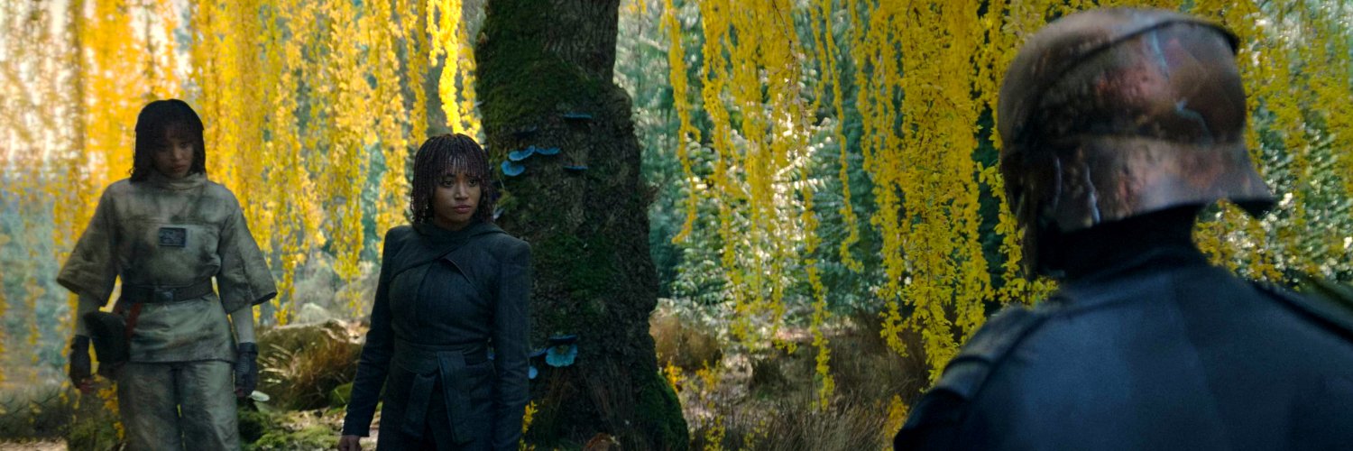 Danibug727 🦋🌘 banner