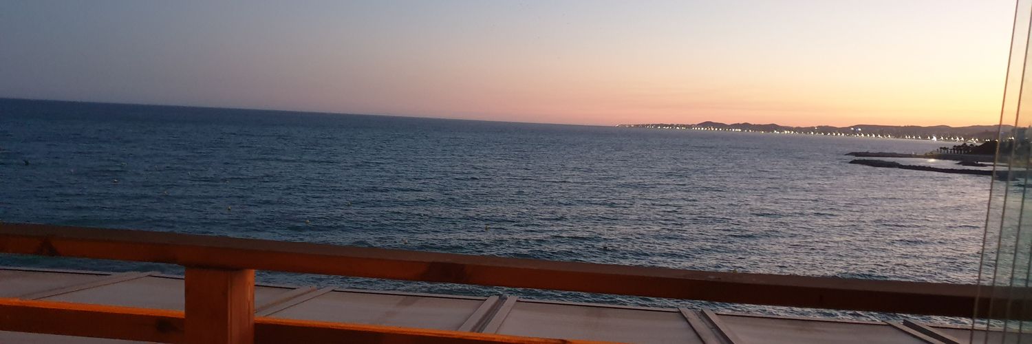 yoghydj's profile banner image