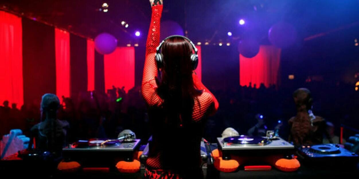 bellagianeus's profile banner image