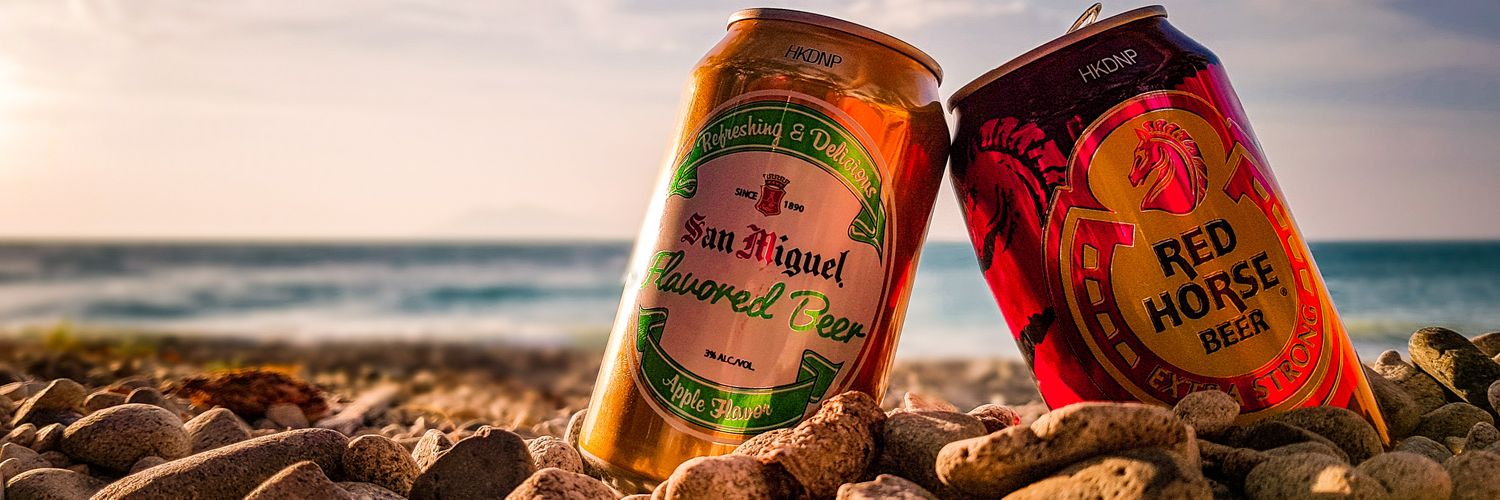 SneakyLiLBee's profile banner image