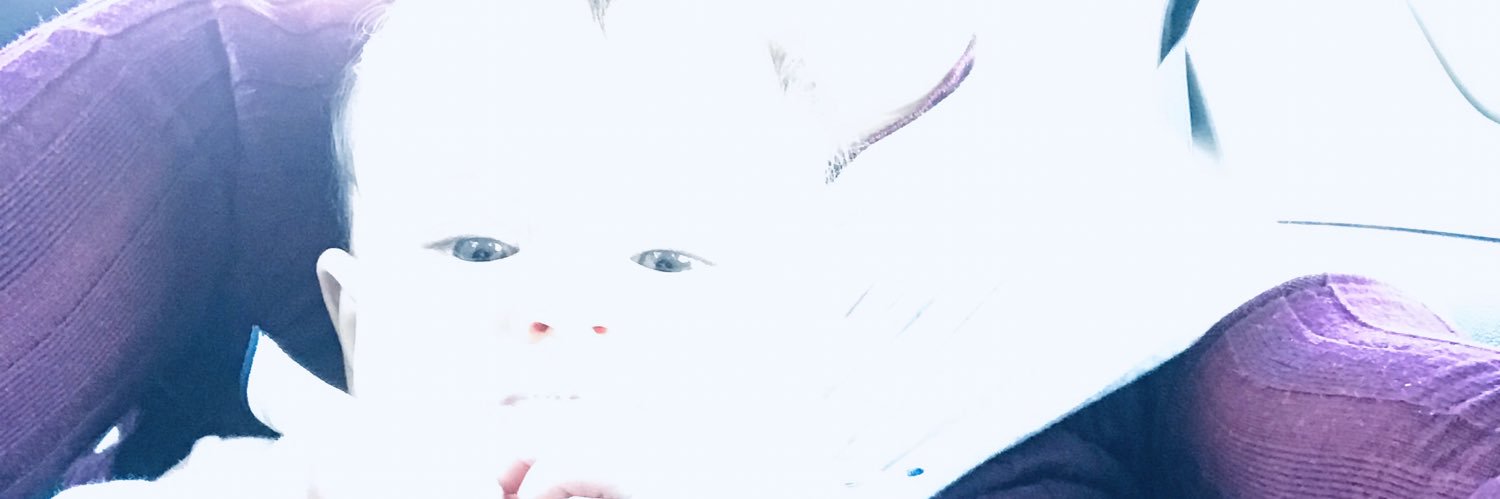 sarabernix's profile banner image