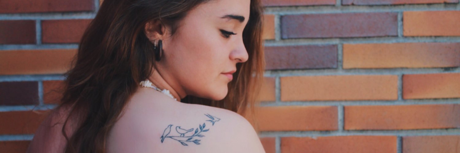 naarooa_'s profile banner image