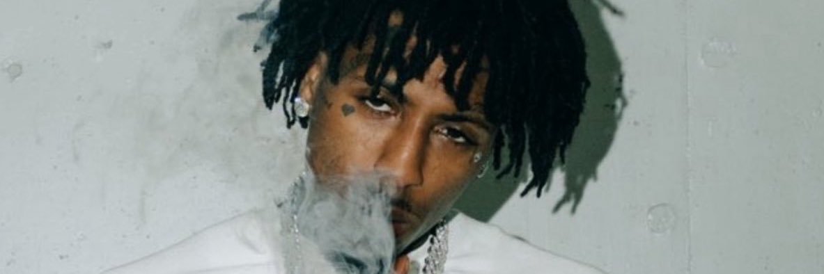 _Yontaee's profile banner image