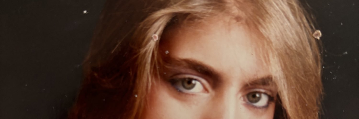 CamiSilva14's profile banner image