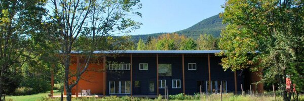 free103point9 Profile Banner