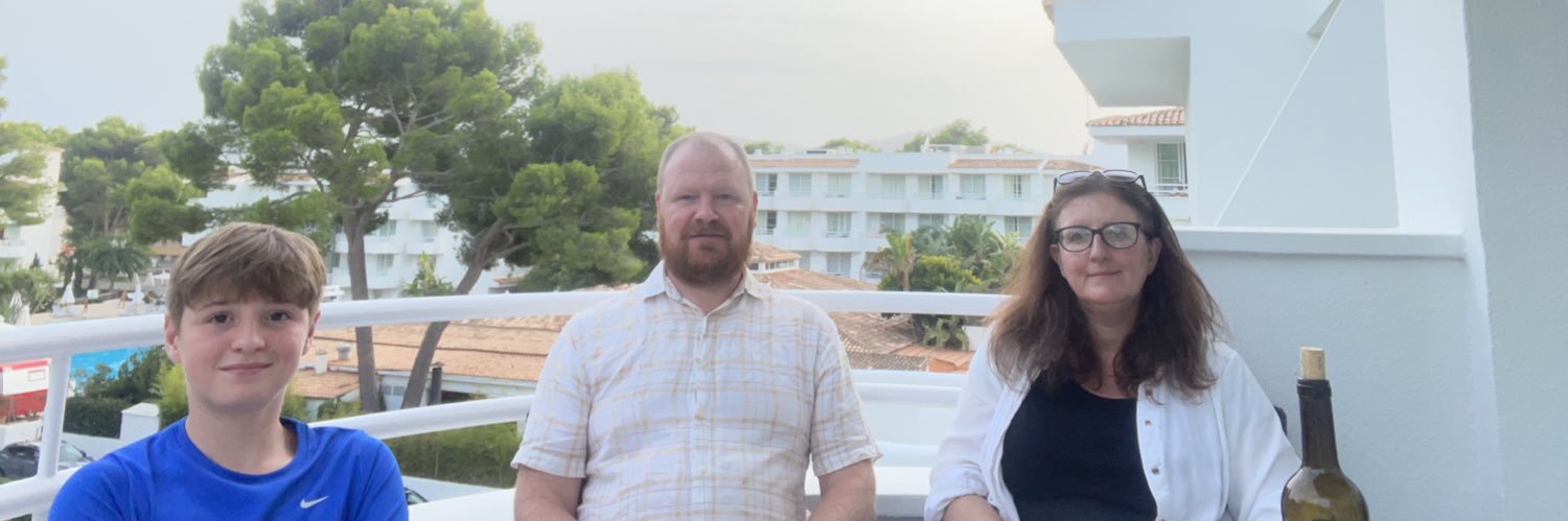 Iestyn Rhys Davies banner