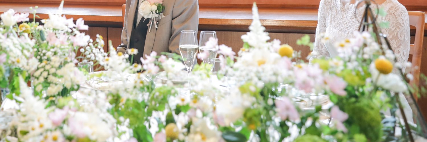 laurelip's profile banner image